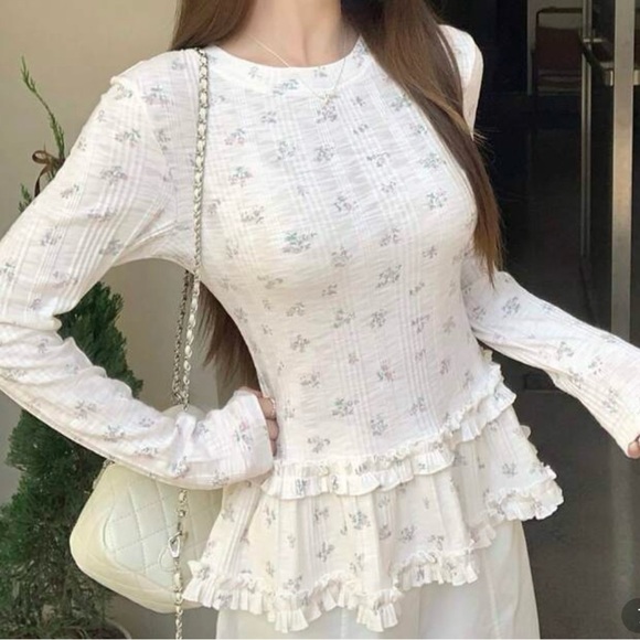 Cream Peplum Blouse with Long Sleeves - Picture 7 of 10